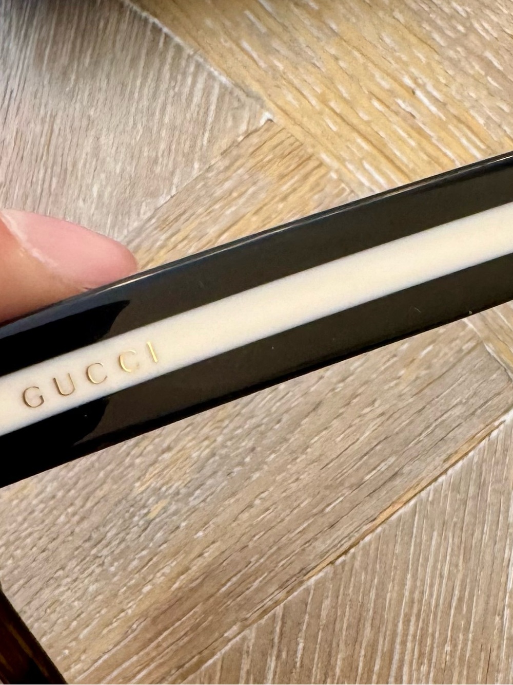 Gucci GG0341S 003 Sunglasses w/ Original Case & Cleaning Cloth - Picture 5 of 10